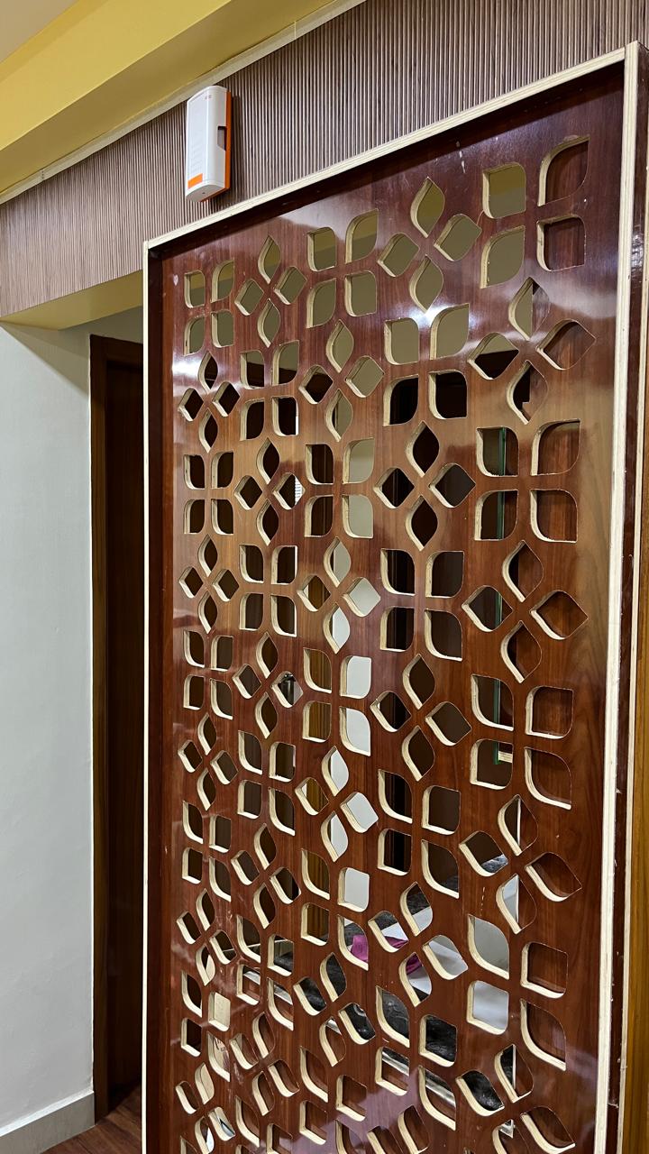 hall divider